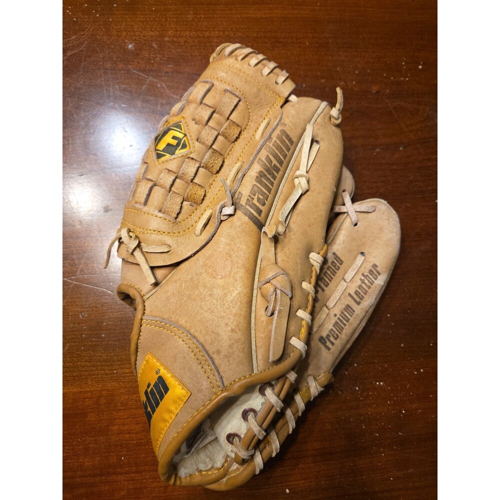 Franklin Field Master 4719 Ball Glove 11.5” Pro Tanned Leather RHT [Has Issues]